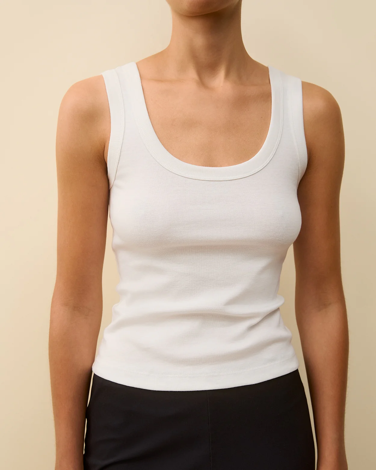 HILLIE TANK | White
