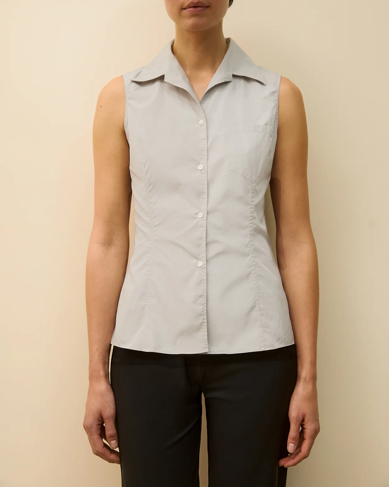 ROSIE SLEEVELESS SHIRT | Grey