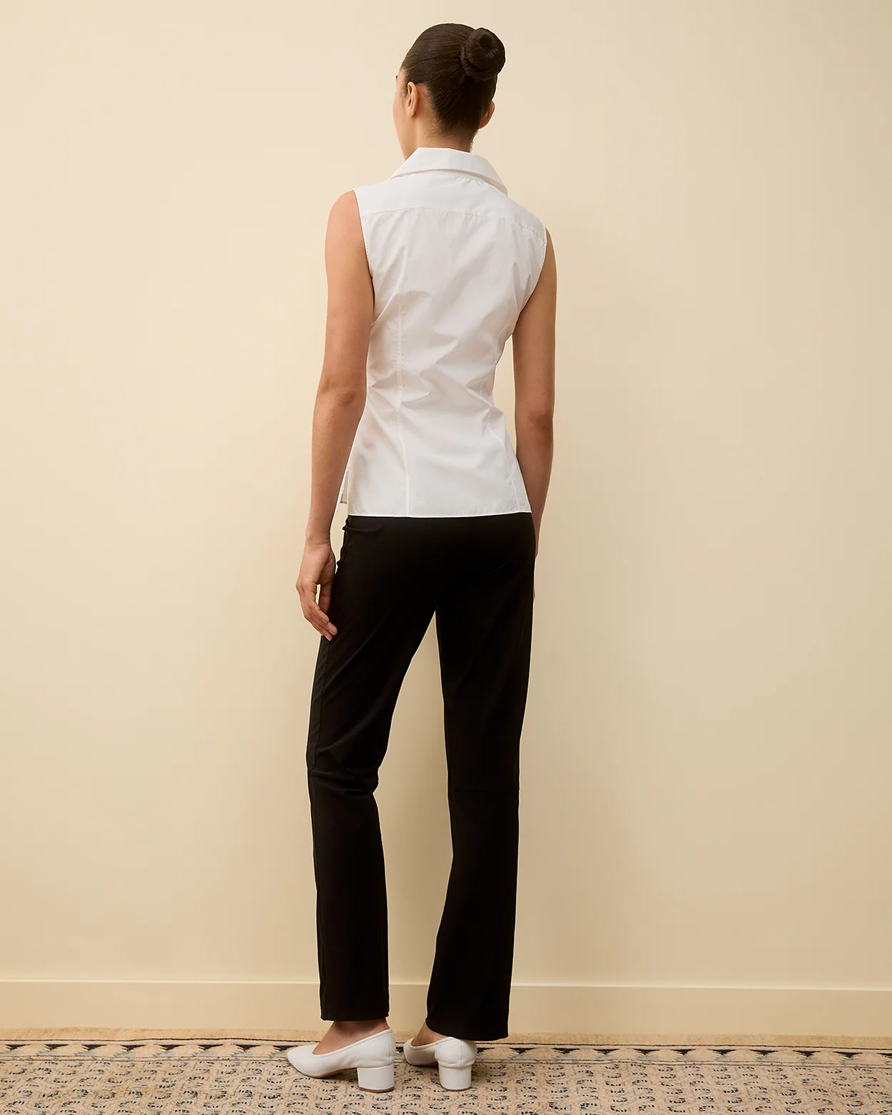 ROSIE SLEEVELESS SHIRT | White